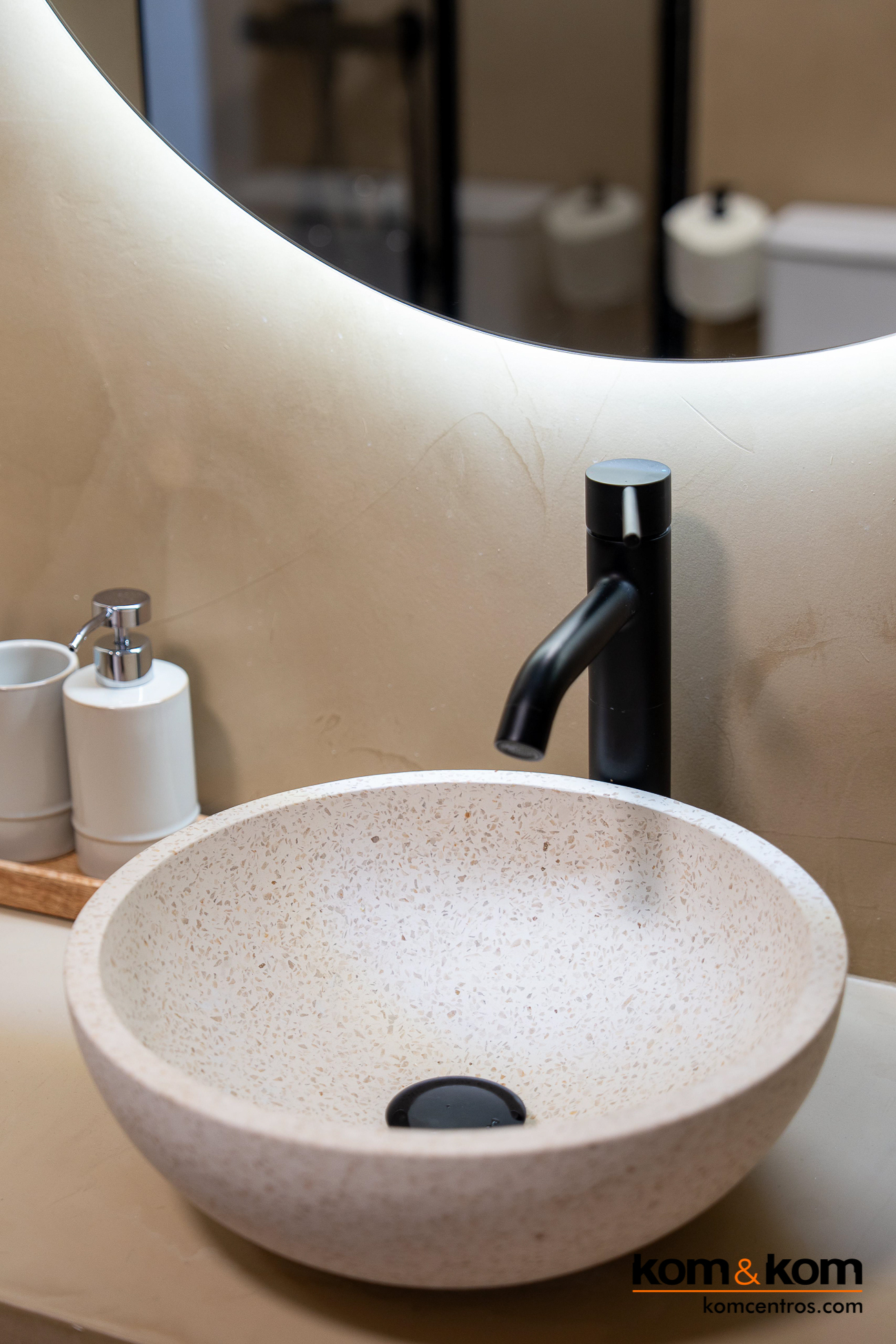 Proyecto de amueblamiento de apartamento vacacional en Benidorm